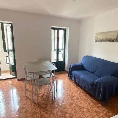 Plaza Celso Garcia De La Riega 6 2 * Ποντεβέντρα
